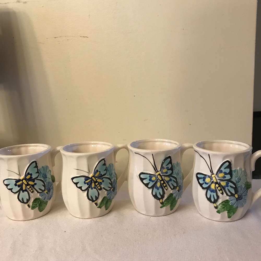 VINTAGE Butterfly Coffee Cups